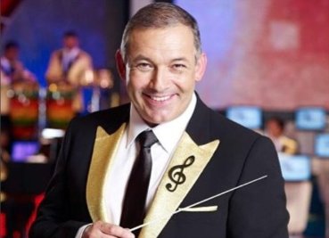 Cesar Escola -vive astor plaza.jpg